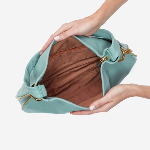 HOBO Fern Hobo Bag Purse Pale Green Pebble Leather New NWT - Picture 3 of 13